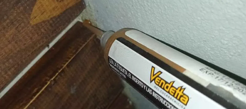 Ventana y marcos: sellar grietas y colocar burletes