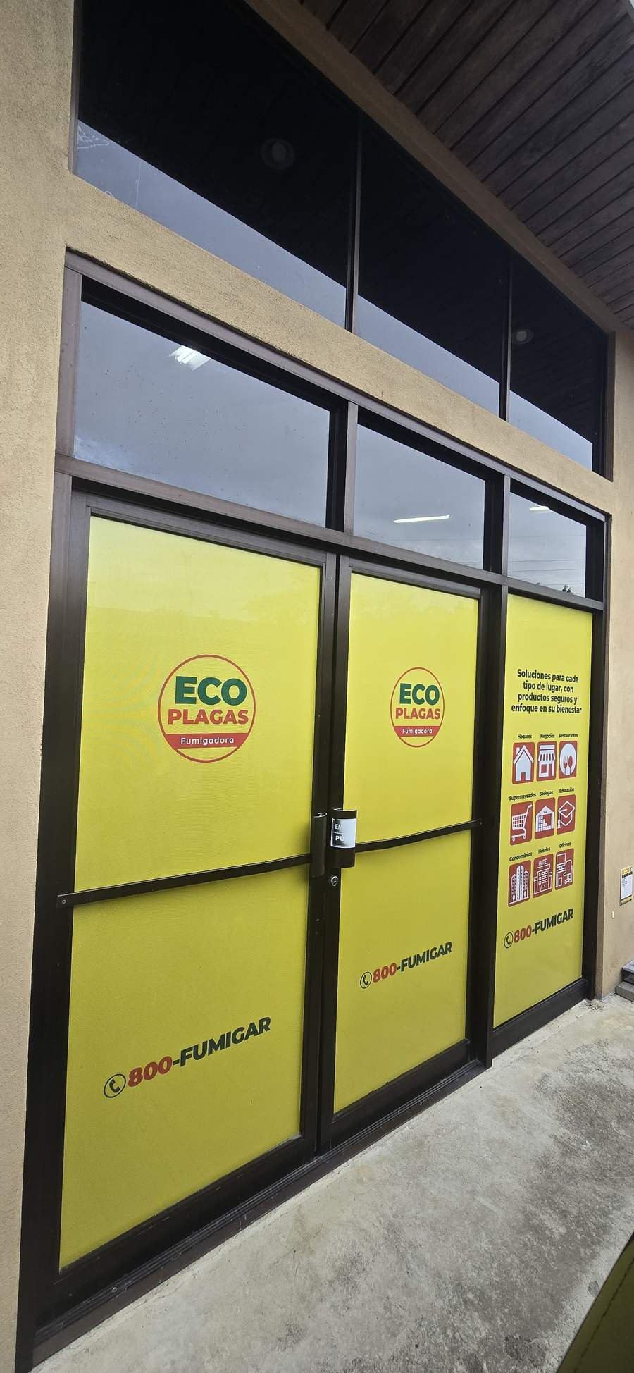 Storefront of an EcoPlagas location with official signage
